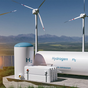 Collage: Wasserstofftank mit Windrad und Freiflächen-PV-Anlage